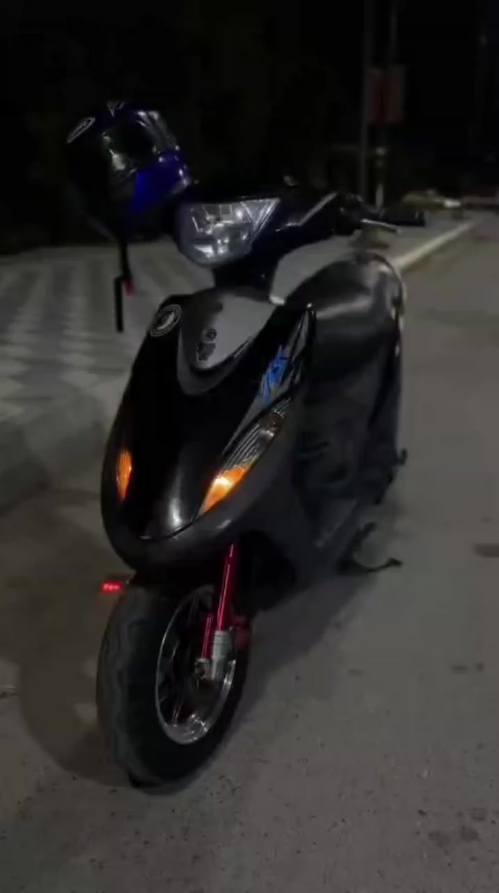 سلام عليكم 
ماكس عدلةة للبيع او مراوس بنامه 
دراجه جديدة صالها سبوعين منخذتها رمبة بعدهي عسحك


**إذا كنت صاحب هذا الإعلان وتريد حذفه لأي سبب، رجاءا أرسل رسالة إلى الدعم الفني**