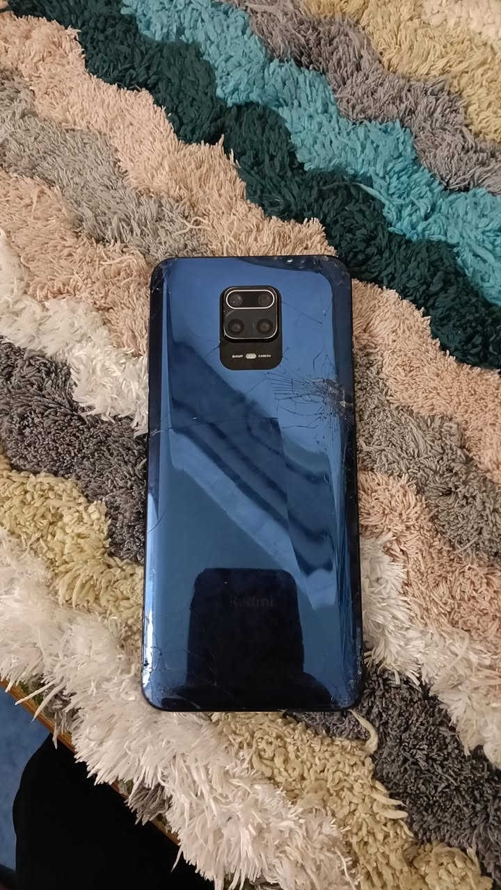 سلام عليكم ورحمة الله وبركاته 
Radmi Note 9 ProS
جهاز ضهر مكسور 
امبدل شاشه من شركه Radmi يعني وكاله
جهاز سلس ابمعنه الكلمه
شواصي انضاف كلش
بصمه وجه+ بصمه اصبح في الجانب شغالات
يدعم ال 60 افريم في الببجي
ذاكره 128 + عشوائيه 12
السعر: 130 وبي مجال
عنوان : بغداد البلديات 
الاتصال: ***********
