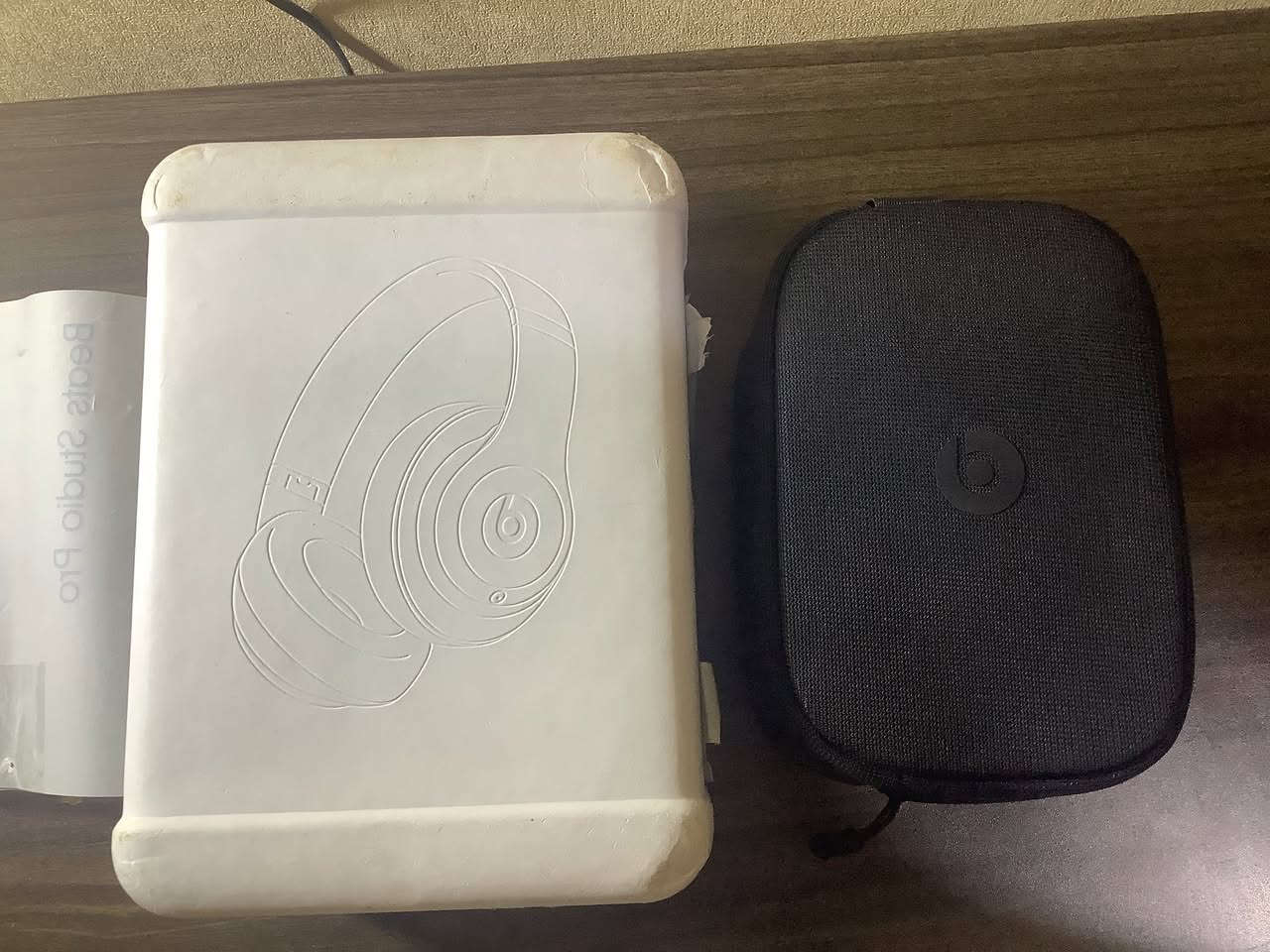 سماعة Beats Studio Pro  اقوى و احدث اصدار اصلية ربط برنامج   نفس نظام سماعات ابل سعر 160 قفل   وية توصيل مكاني ديالى بعقوبة اذا ما تقدر تراسلني دزلي طلب صداقة  واني أراسلك


**إذا كنت صاحب هذا الإعلان وتريد حذفه لأي سبب، رجاءا أرسل رسالة إلى الدعم الفني**