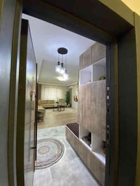 قرية الفرنسية ٢ • ٣+١ • ١٦٦م