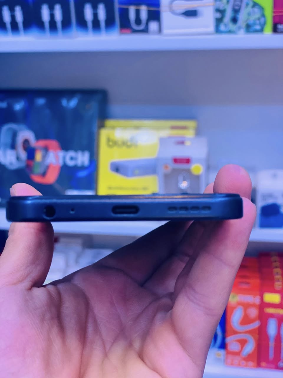 Infinix smart 9 HD
ذاكرة 64gb  
عشوائية 4gb
نظيف بشرط الفحص لا مفتوح و لا مصلح 
واتساب :***********
توصيل سماوة رميثة مجاني 
سعره ً120 وبيه مجال للطيبين 🤎
