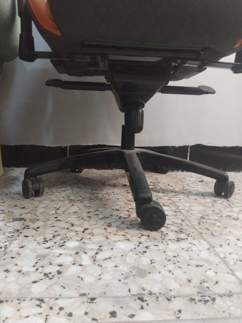 170000 الف  بحالة جيدة مابي اي خلل مكاني بغداد البلديات


**إذا كنت صاحب هذا الإعلان وتريد حذفه لأي سبب، رجاءا أرسل رسالة إلى الدعم الفني**