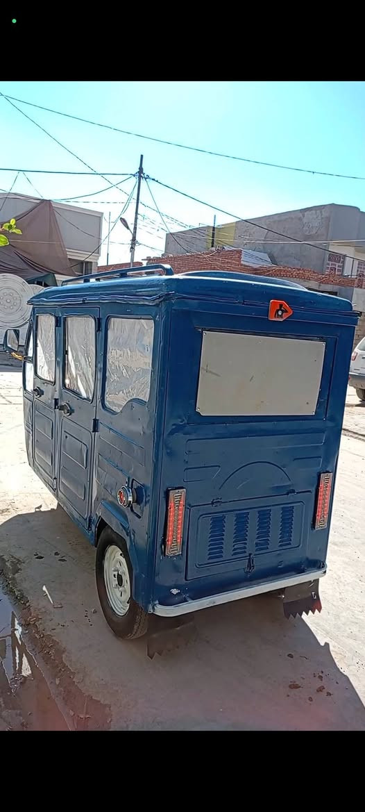 سلام عليكم تكتك صيني للبيع او مراوس بستوتةهم يرهم  بدون أوراق كفلك سرقة بس  محرك ستوتة كهربائيات كلهةشغالة بس إكسل يخرط  ما تمشي سعر 950 وبيهة مجال قليل مكاني ديالى بعقوبة رقم الهاتف *********** بي واتساب
