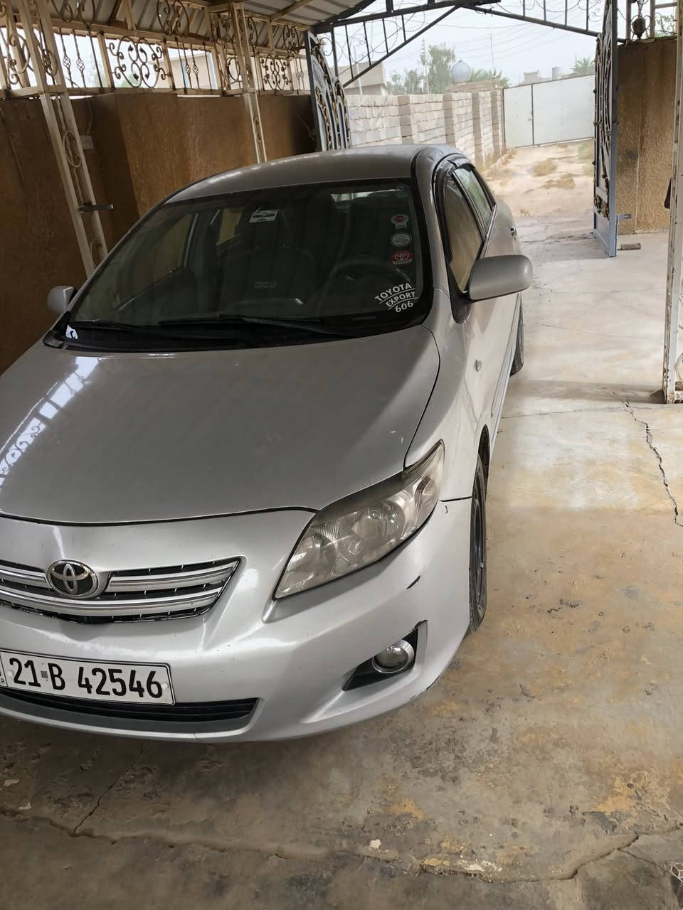 كورلا للبيع موديل 2010 السياره حيل نظيفه مانقصها شي كير محرك بشرط السياره بيها اربع قطع بيعها حزام السعر 103 وبيها مجال ***********
