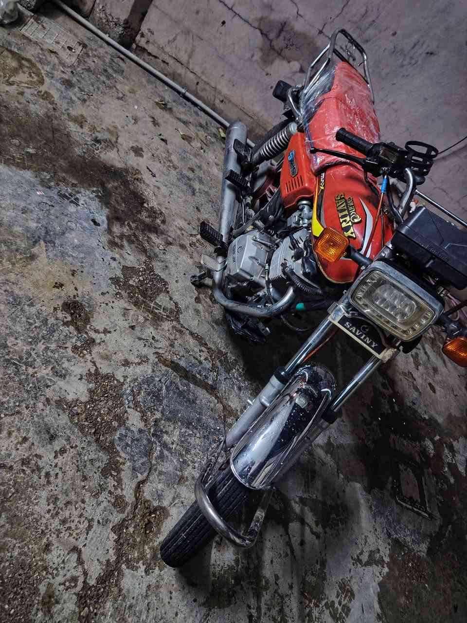 السلام عليكم دراجه البيع سولك سافين 2023 راجه فول نضافه انطيها لك بل شرط كهربائيات محرك. كله شرط


**إذا كنت صاحب هذا الإعلان وتريد حذفه لأي سبب، رجاءا أرسل رسالة إلى الدعم الفني**