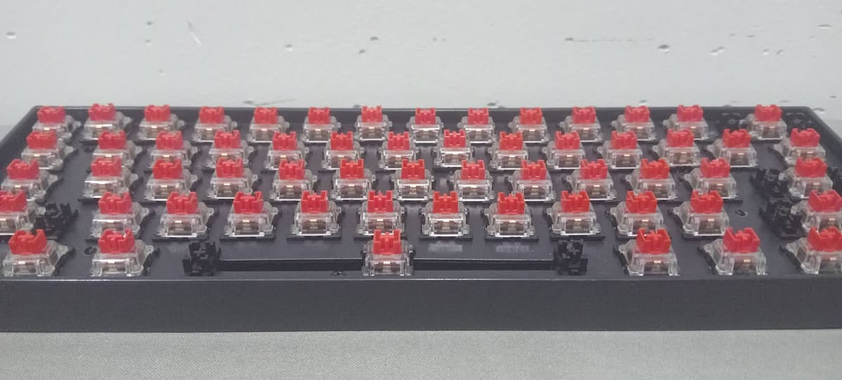 كيبورد redragon k630 مستخدم اقل من شهرين للبيع ب 30 الف و بيه مجال

كيبورد ميكانيكي يكون السويتش ماله احمر يكون rgb تكدر تغير الالوان و النمط بضغط زرين fn و alt 

كذالك هذا الكيبورد 60% الكيبورد نضافة 100% اذا تلكي بيه شعراية اخذه مجاني الكيبورد صوته طبيعي و زين 

عنوان حي الجهاد حي الاساتذه (لا يوجد توصيل)

للتواصل على واتساب *********** او علق و اني اجيلك خاص و بس

