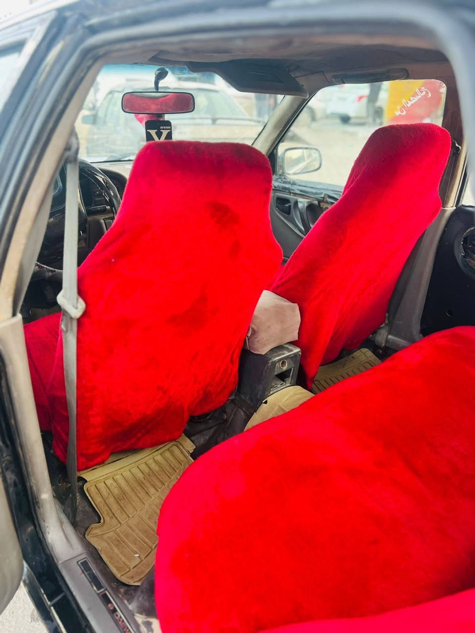 موديل ٩٣  كير عادي صاحبها الشرعي موجود ويحول كير محرك شرط ألماني سنويه خضره حرف ر السعر ١٠ تكريت قادسيه ***********
