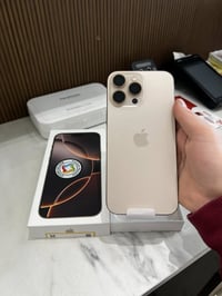 آيفون ١٦ برو ماكس • ٢٥٦ • بطارية ١٠٠٪