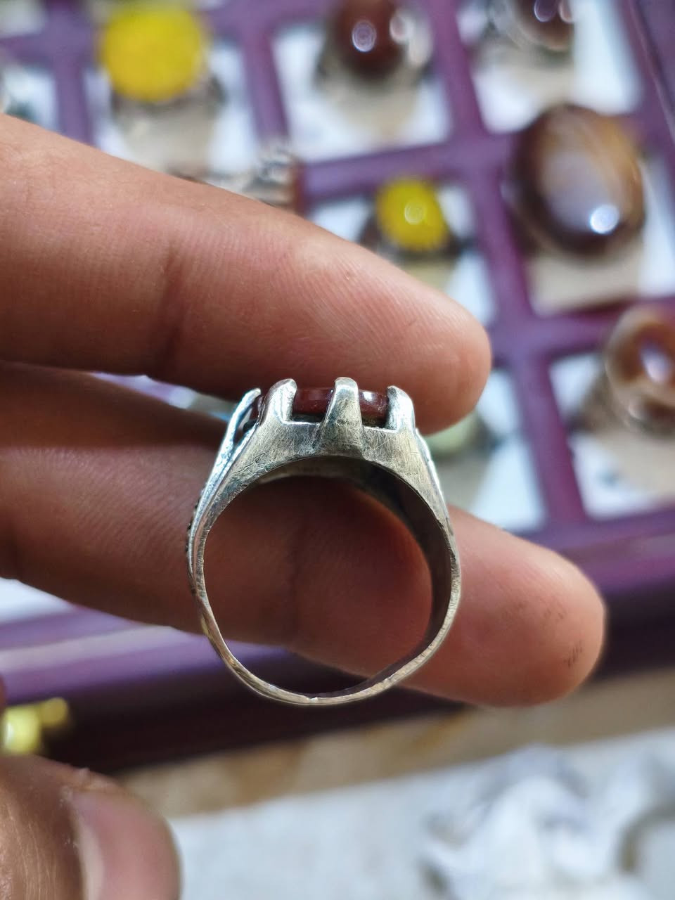 عقيق يماني مخطوط قديم للبيع سعر 35


**إذا كنت صاحب هذا الإعلان وتريد حذفه لأي سبب، رجاءا أرسل رسالة إلى الدعم الفني**