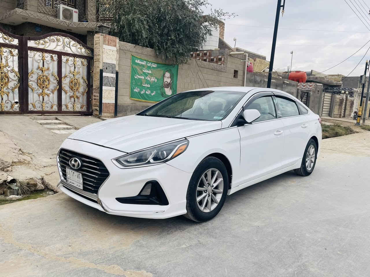 السلام عليكم / سوناتا   2019
وارد  امريكي ليبل واحد  بدون تبديل
فقط صبغ جاملغ امامي والباقي كفاله  
رقم ذي قار. تحويل مباشر 
ماشيه 115  
سياره جاهز  وجديده 
السعر 145 وبيها مجال  
مكاني  ذي قار / قلعه سكر 
***********
