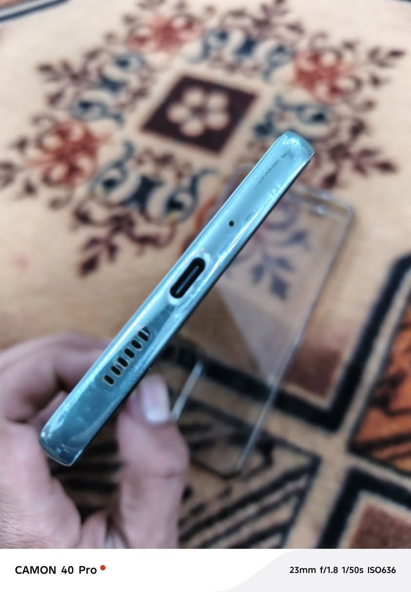 جهاز اي 73 جهاز غني ع تعريف مال بيت كلش نضيف وشرط كله بلادي ذاكره 256 فول موصفات غرضه وكروتن ضايعات مكاني مجمع السعر مناسب اتصل وبيك خير وتدلل.   ***********.
