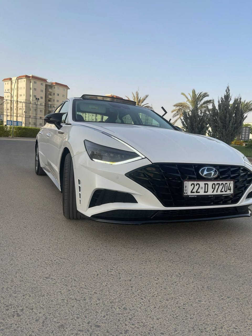 للبيع هيونداي سوناتا موديل 2023 فول
رقم اربيل باسمي  شرط تحويل 
حادث جاملغ مبدل فقط بدون ايرباك بدون دواخل 

السعر 200
المواصفات : 
1 - بانورما 
2- لايتات ديناميكي 4 عدسات 
3- حساسات امامي خلفي 
4- رادار امامي خلفي جانبي 
5 - تدفئه كشنات
6- مكينه 2500
7-كامرات خلفيه
8- كشنات كهرباء جلد 
9- لد انارة داخليه بلادي عدة اللوان 
10- تحكم ستيرن جهتين 
11-   تحديد مسار والخروج عن المسار
12- تشغيل عن بعد 
13- تبريد خلفي 
14- مرايا وسطيه وجانبيه عاكسه للضوء 
15- حساس مطر 
16- سستم صوت بووس 
17-تبريد قطعتين 
18- ستيرن هيتر 
19-شاشه كبير ذكية +ابل كار بلي 
20- الصندوق ذكي يفتح عند الاقتراب منه 
21- شحن لا سلكي 
22 ماشيه 31
 السيارة حلوه ونظيفه 
مكان سيارة الديوانية 
 وتساب مفتوح ***********
