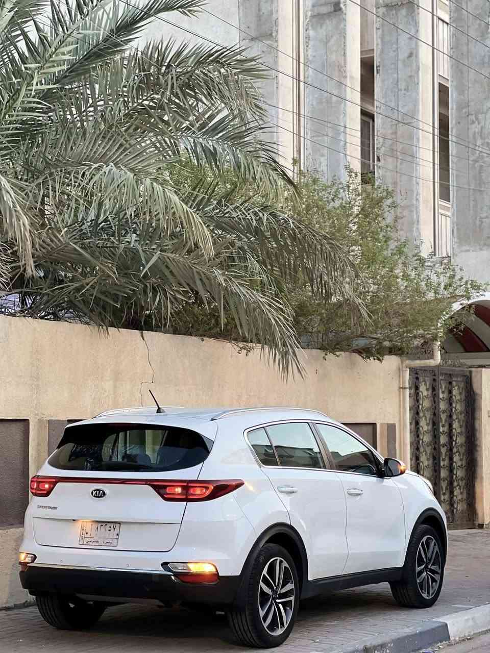 سبورتج 2019 سياره جديده حلو رقم بصره تحويل ثاني يوم مكينه 2000 حساسات كشاف ضبابي الشراي يتصل وبخدمتك وسعره مناسب ***********
