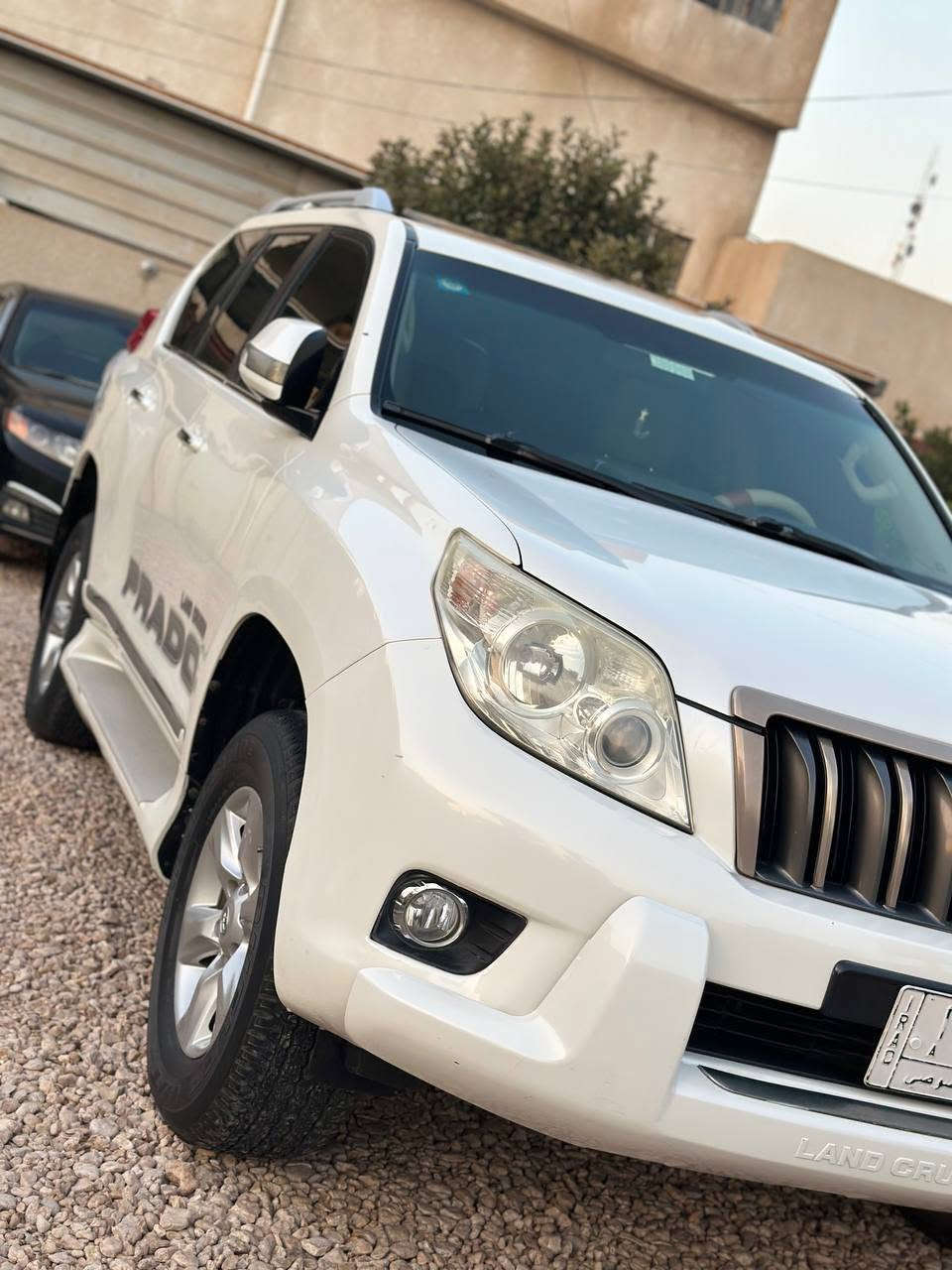 للبيع برادو 2012 خليجي العلامة الذهبية ⚜
رقم بغداد بأسمي 
خليجي كفالة عامة عدا الدعامية الامامية كلير اثر رمل سونار مرفق مع المنشور 

مواصفات ~ ~ ~ 
-فول مواصفات TXL
-تبريد 3 قطع
-7 راكب 
-كرسي السائق كهرباء
-تخم زنون اصلي ورقة ونص 
-كشنات جلد 
-كامرة +شاشة+حساسات خلفية
-فتحة سقف
-مري كهربائي +شفط
-بصمة تشغيل +بصمة ابواب 
-محرك 6 سلندر كفالة عامة محرك وكير على وضع الشركه مامفتوحات
-دبل تانكي 
-تحكمات ستيرن +مثبت سرعه 
-وضع eco اقتصادي 
- تخم تاير جديد 
- كشنات جلد 
- ماشية 190 الف 

مكان السيارة كربلاء الحسينية
السعـر 270 
للاتصال ‏‪***********‬‏
واتساب ***********
