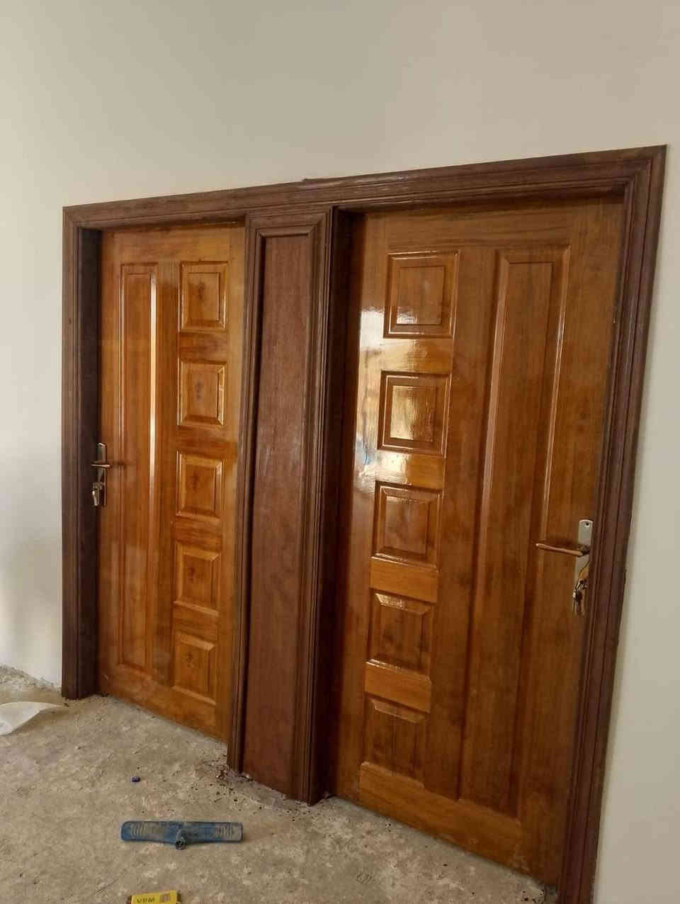 خشب طبيعي وطبع صاجي خشب 💯 جوده عاليه 
وضمان خمس سنوات 
نجاره الرحمه قرب البنزين خانه الفضليه شارع الاربعين 
***********
