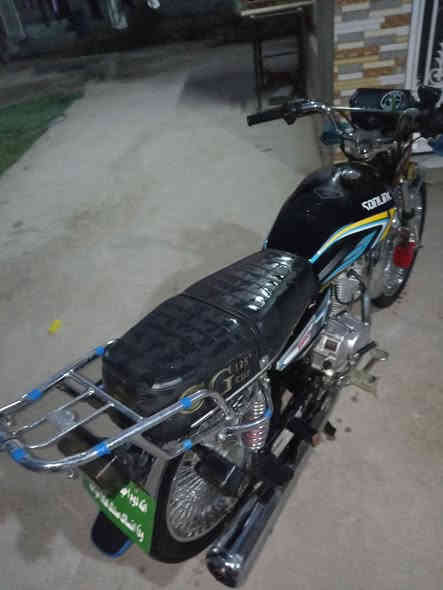 دراجه للبيع موديل 24 تحديث 25 دراجه حلوه اوراق كامله مكان ديوانيه الدغاره سعر 700 وفيها مجال رقم الهاتف ***********
