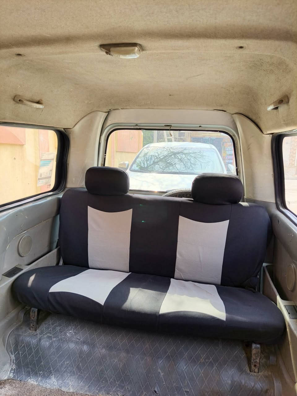 سيارة شانكهاي صيني 7 راكب رقم خصوصي نينوى صدامي سنوية 2019 مكينة نظيفة كير نظيف طخم تاير جديد وكل الكهربائيات شغالة مابيها اي نقص موديل 2006 شرط التحويل بدون وكالة السعر 25 ورقة للاتصال : ***********
