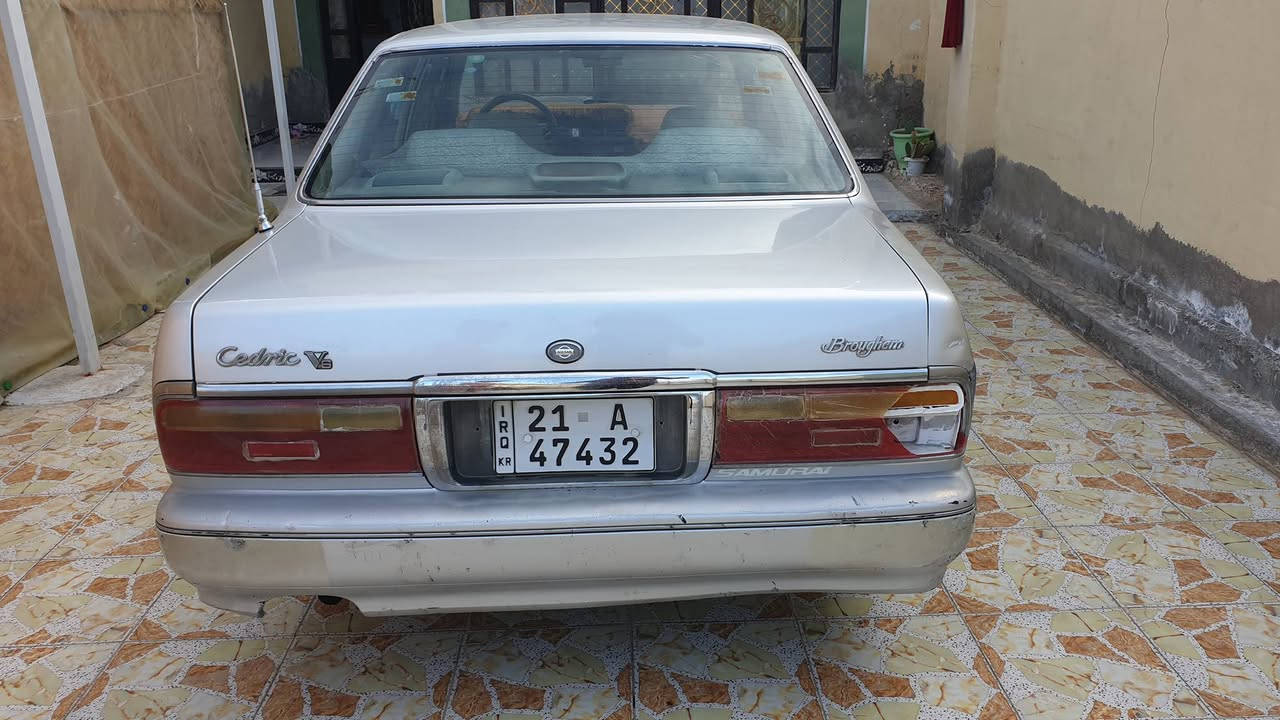 السلام عليكم نيسان سدرك ٢٠٠١ سياره حلوه للبيع او مراوس مكان السياره الديوانيه ***********
