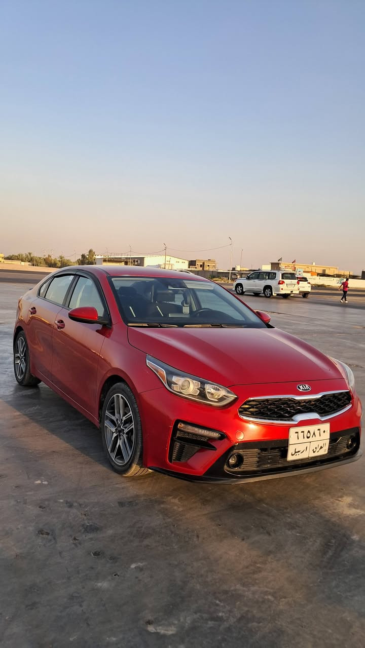 للبيع فورتي ٢٠١٩
محرك 2000 دوش كير cvt بلاد
مثل ما موضح بالصور سيارة ضرر امريكا بس ماشية 90الف
 كير محرك سليم تبريد صدر خير من الله  
باقي تفاصيل تحب اتصل وادلل 

مكاني واسط الصويرة 
للاتصال ***********
