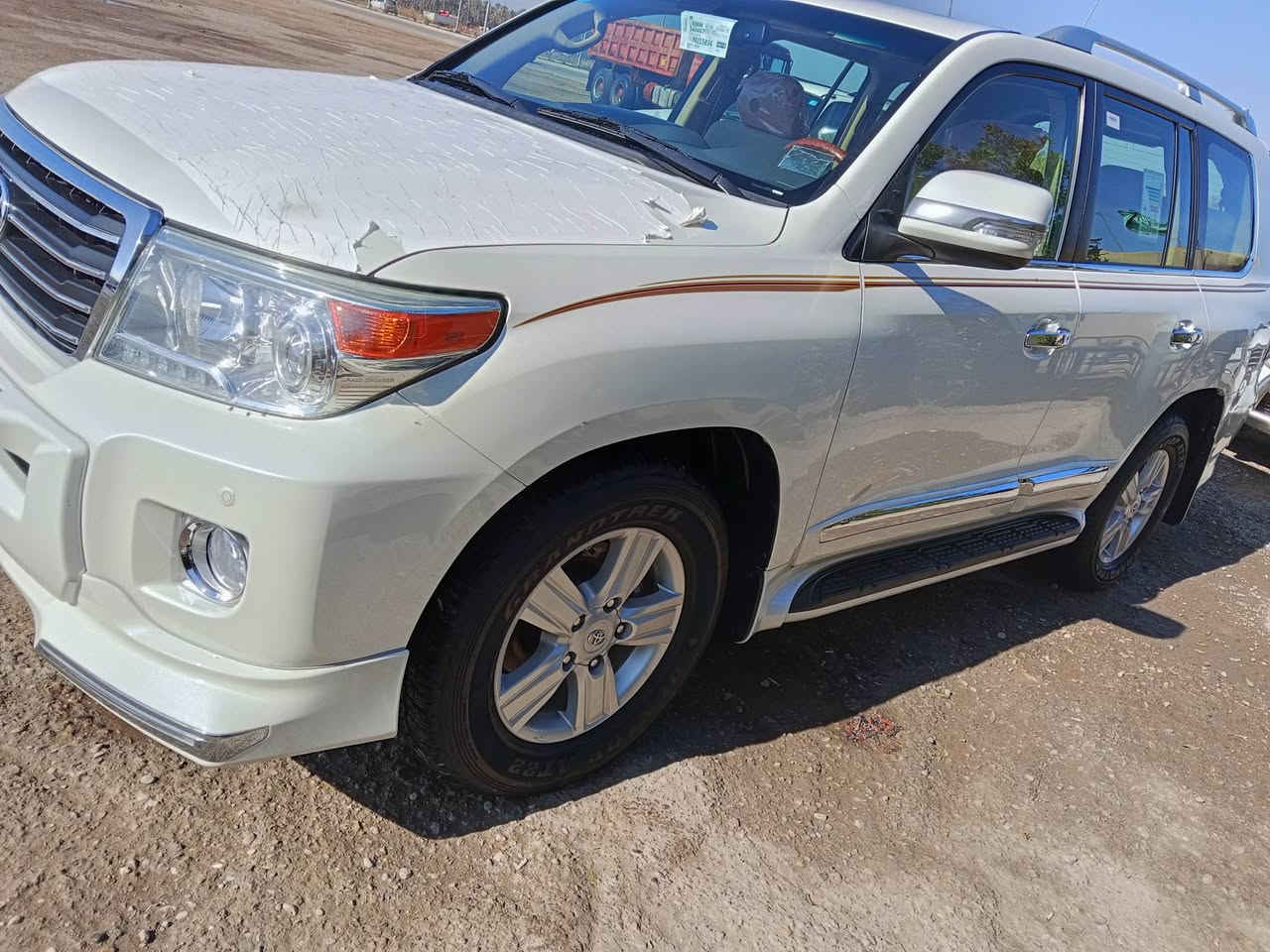 سلام عليكم للبيع لاندكروز 2015 ساز باب اول مكفولة كفالة عامة حتة دعاميات اسبير مانازل تخم تاير جديد صدر امامي خلفي عل شركة فابلون الشركة عل قمارة ماشية 57 حقيقي بدون تنزيل مال بيت العنوان ديالى ***********
