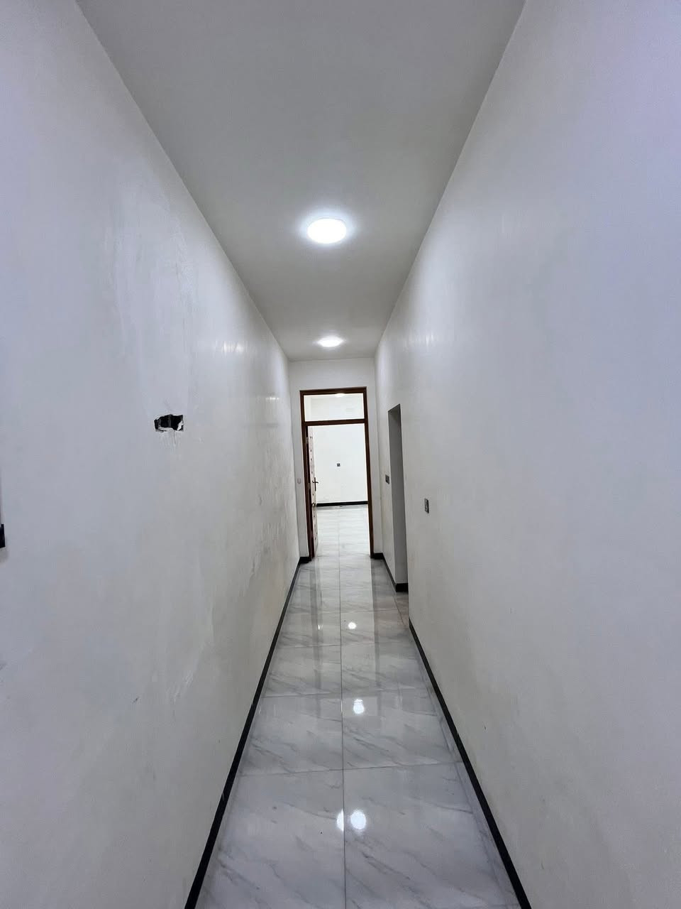 #للايجار في السيديه
🌐مشتمل طابق اول مساحته150 متر نضيف جداً  زيرو معزول عزل تام 
💠غرفتين نوم 
💠صاله
💠مطبخ 

💠وخدمات عدد ٢

💵 بدل الايجار 700 الف

📍موقع مميز جداً

⚜️للاستفسار ولتواصل ↘️↘️
***********
