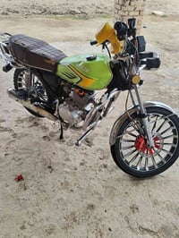 دراجه يراني موديل 2024مكينه 200شغاله سلف هندر نقص شاير فقط دراجه شغاله...