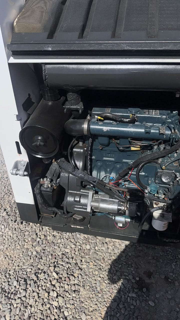 � للبيع Bobcat S150
✅ موديل: 2006
✅ الماكينة بحالة جيدة
💰 السعر: 140 ورقة (قابل للتفاوض)
📍 الموقع: أربيل

📞 للاستفسار: *********** (واتسا
