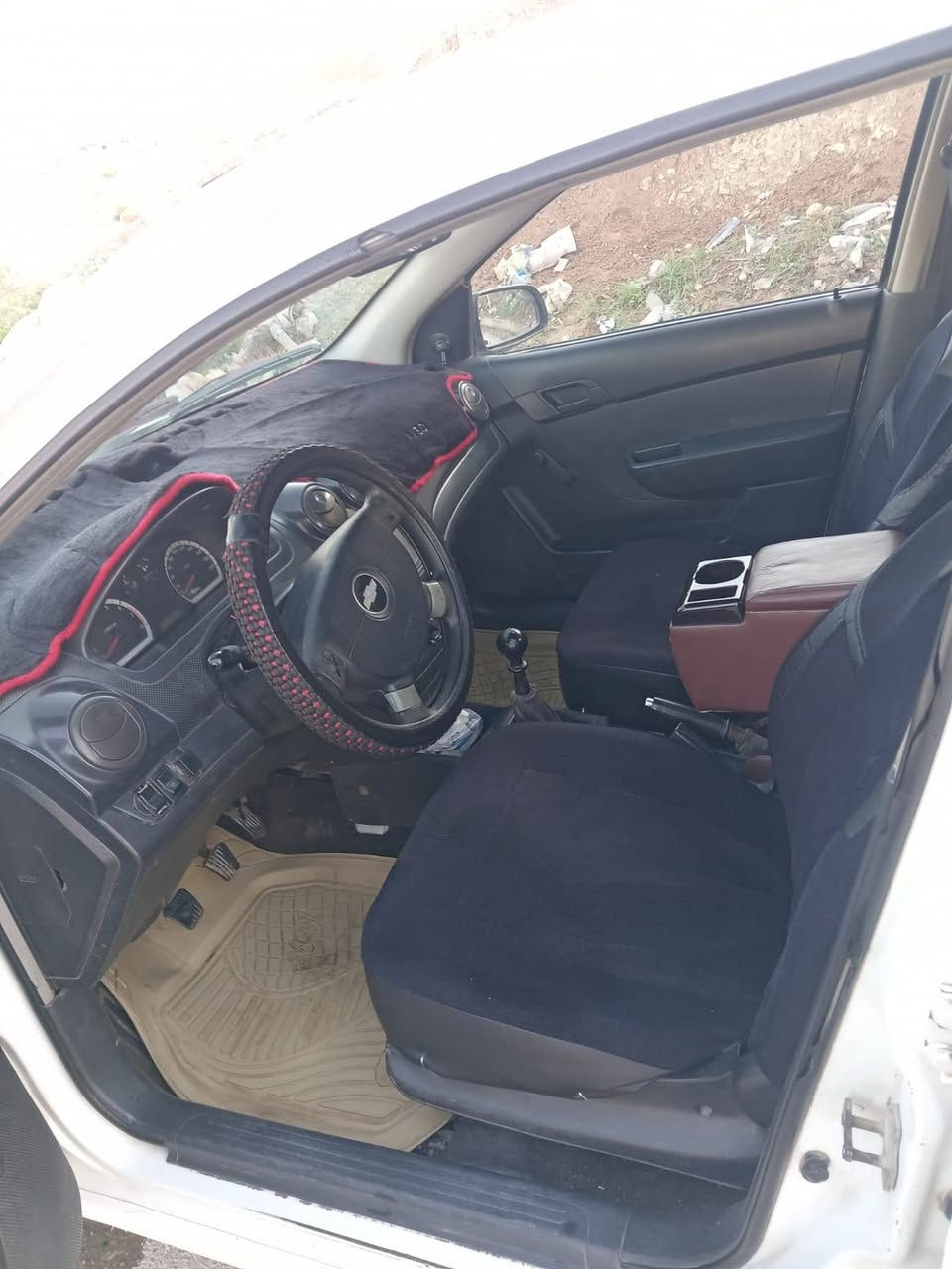 مكلف بلنشر
افيو موديل 2009 خليجي شرط التحويل صاحبها بل الموصل هزة جديدة غرمات صفر ضررها جاملغ اليسار بدون دواخل عنوان الموصل الايمن السعر 57 وبيها مجال شي بسيط للاستفسار على الارقام التالية
***********
***********
