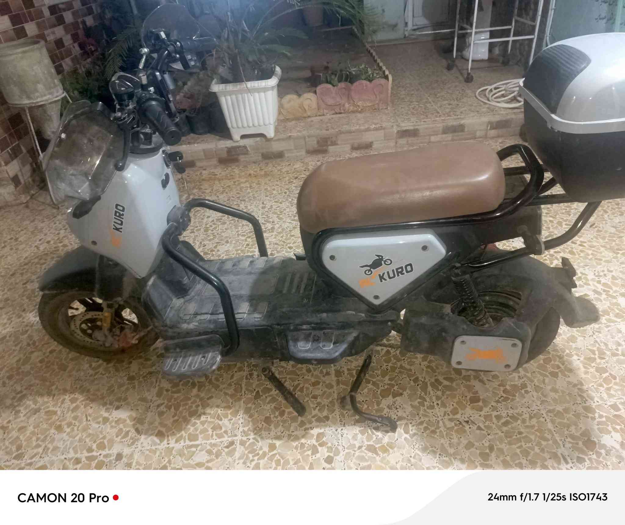 السلام عليكم ماطور شحن للبيع
اف18 بطاريات خمسه دبل الملف1500ويا جام للحمايه
السعر 400وبي مجال للطيبن للتفسير ***********
