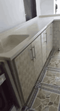 كاونتر للبيع 
السعر 250

يحتوي على مكان للطباخ ومكان لشافطه الدهون 

العنوان /  الحله المحكمه الجديده 
***********
