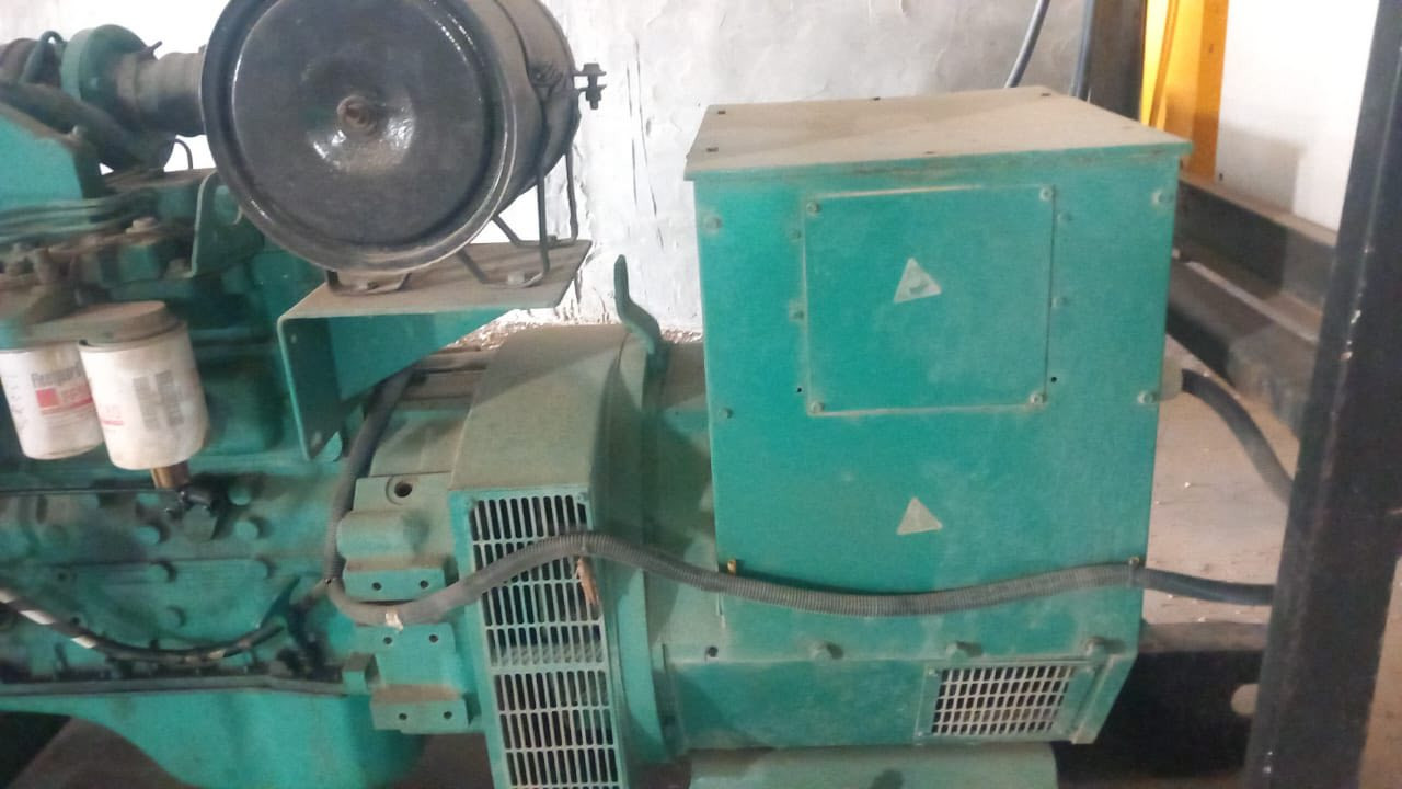 مولده للبيع جديده امنت الله بمعنة الكلمة  150 كيفي بم نوزل كايد 12 ولف 6 سلندر مولده اصلي مو صيني جديده جديده للستفسار *********** مكان المولده بغداد.
