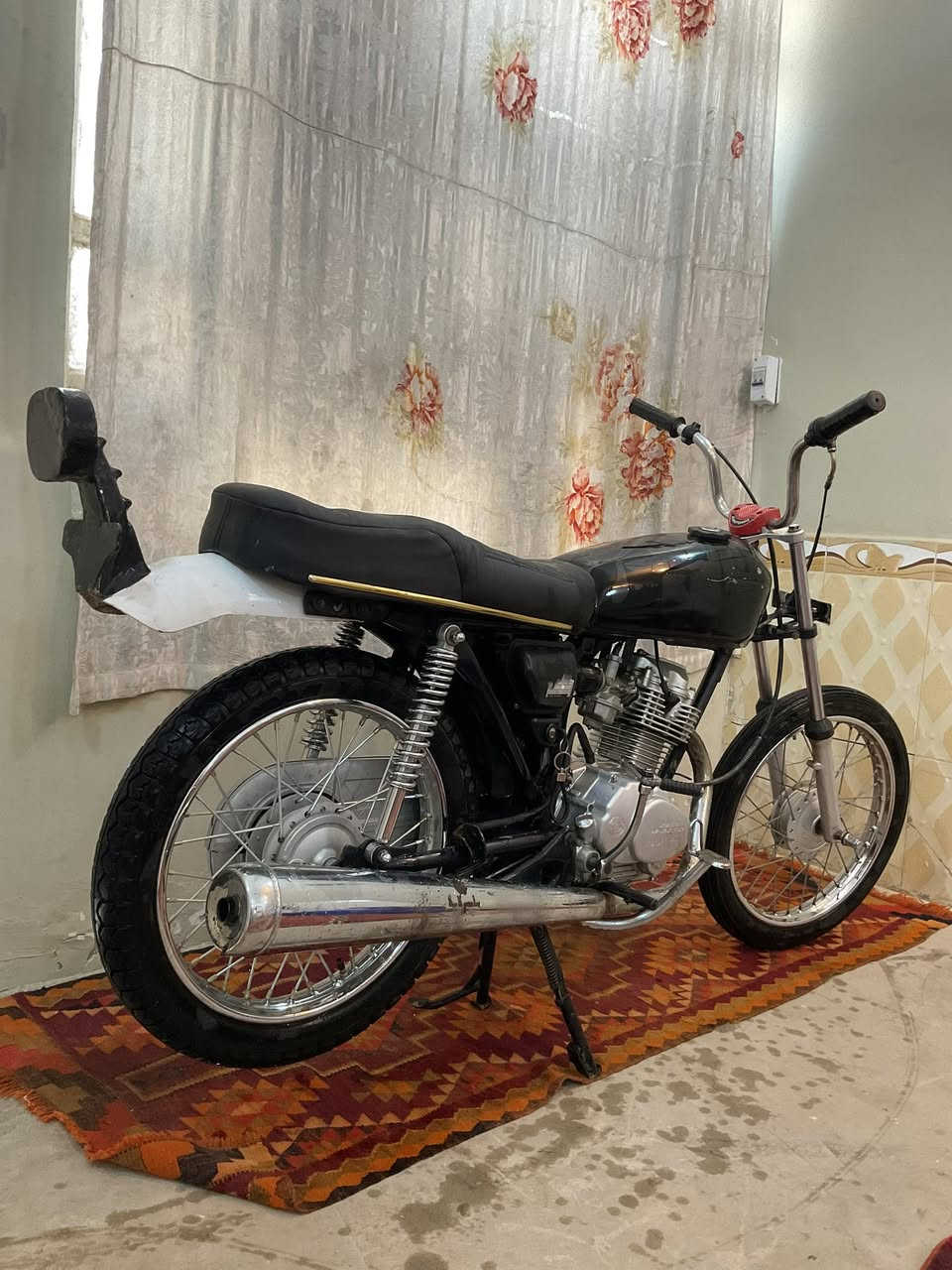 سلام عليكم. أربعه كير للبيع كلك كلك تعمير 25 محرك 21 السعر خاص الشراي يجي خاص وينتصل هاذه رقمي ***********
