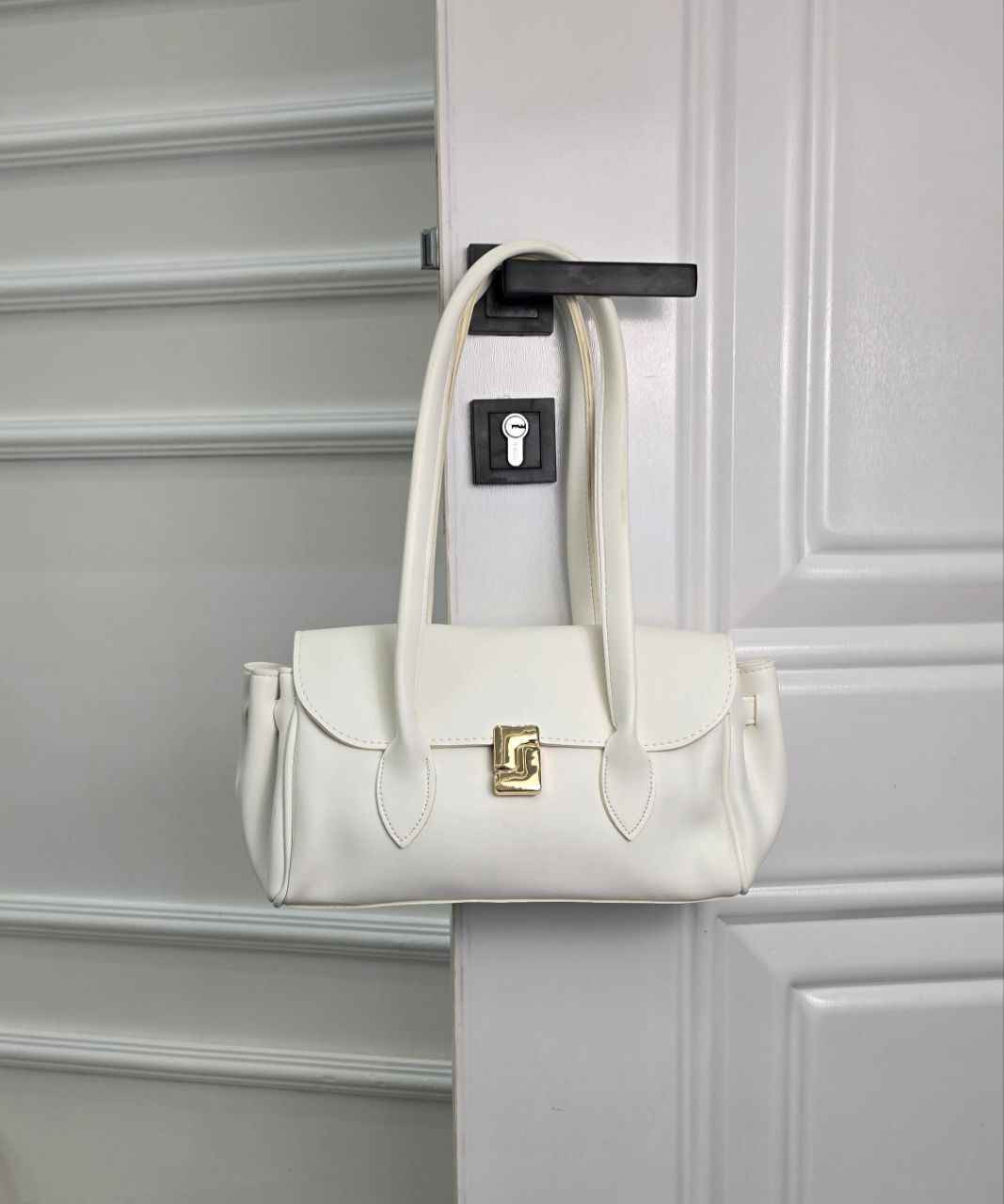 سعر القطعة 20

العرض ↔️ 32  سم
الارتفاع ↕️ 15 سم
توصيل لجميع محافظات 5 بغداد, العراق


**إذا كنت صاحب هذا الإعلان وتريد حذفه لأي سبب، رجاءا أرسل رسالة إلى الدعم الفني**