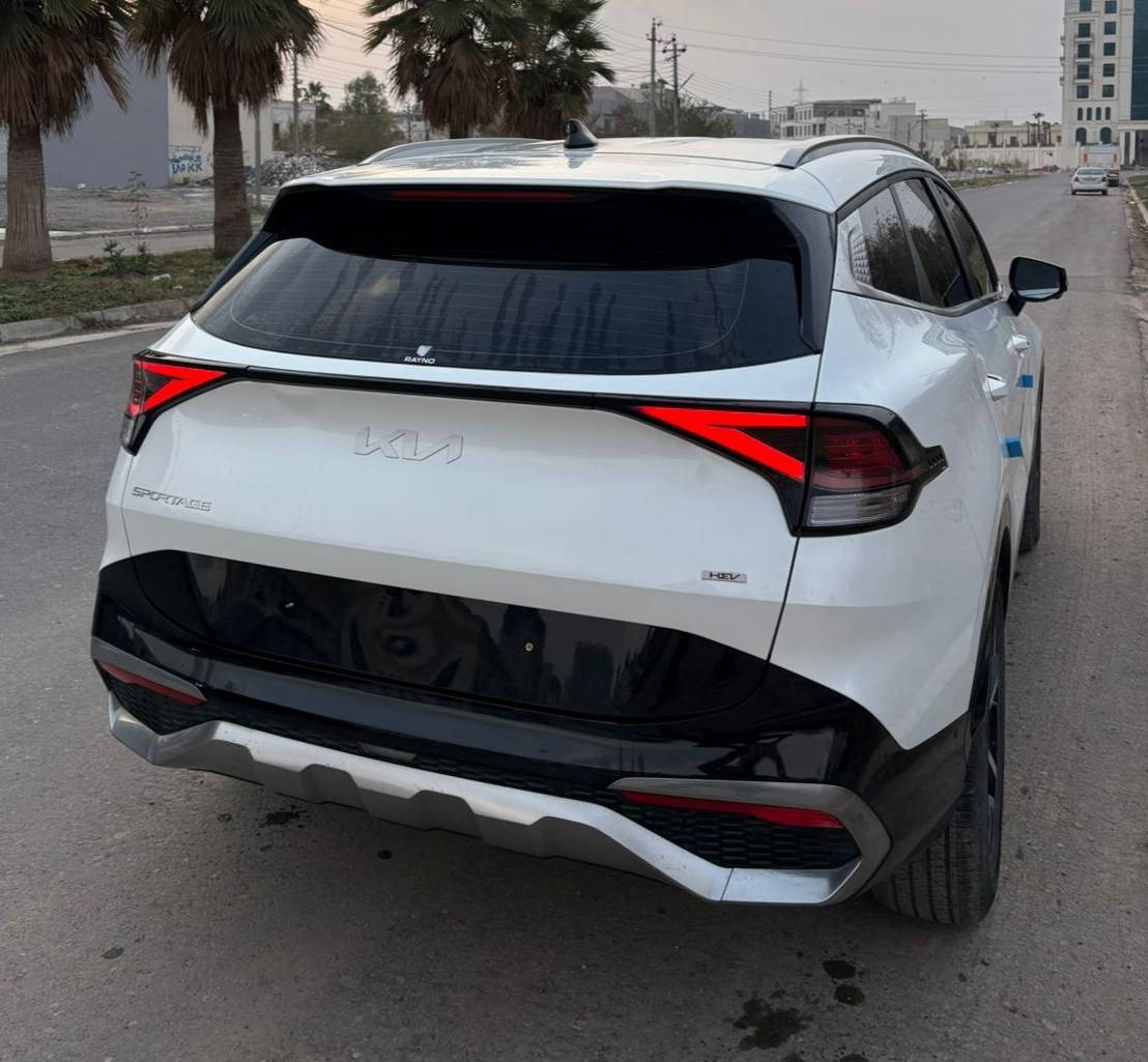 كيا سبورتج HEV هايبرد 2024 نسخة الطويلة فول مواصفات عدا بانوراما مكفولة كفالة عامة عدا PDR
رادارات تدفئة وتبريد كشنات امامية وخلفية 
كراسي كهربائية
كاميرات 360 
سيارة هايبرد اقتصادية
وبعد مواصفات خير من الله 

💎 ســعــر ✅ ::  الــرد تلقائي 📮

سيارة مكفولة ما بيها اي قطرة صبغ 
ولا ايرباك بس الباب مال سائق
بي Pdr حيل بسيط ومصلح
مكان السيارة اربيل

رقم التواصل :-:-:: *********** واتساب
