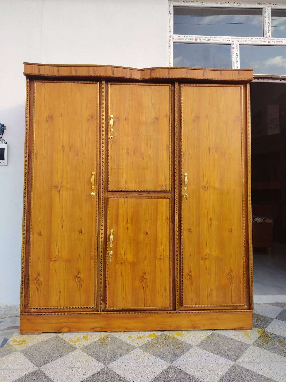 #يوجد #كناتير #فصال #جديد #ومستعمل #خشب #عراقي لل #استفسار #اتصال #على #الرقم او #مراسه #خاص***********
