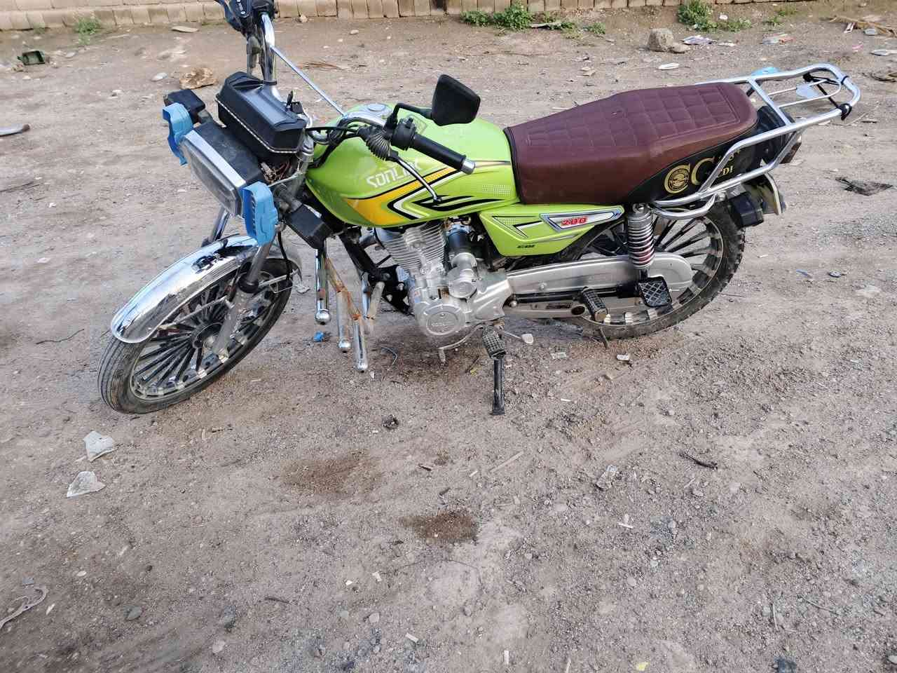 سلام عليكم دراجة موديل 2024 كله شرط محرك 150 السعر 625 بي مجال قليل بيع فقط.مكان بيجي
متواجد خاص واتساب ه‍_***********_
