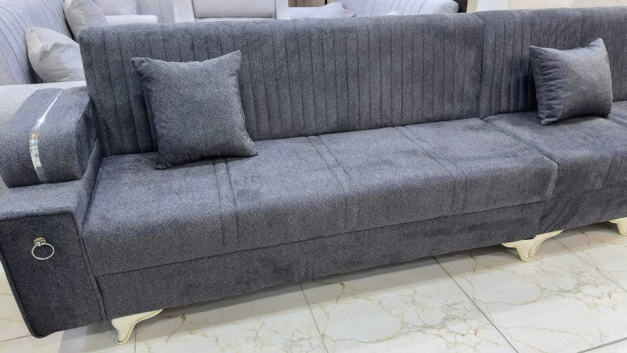 اهلا وسهلا بكم زبائننا الكرام نقدم لكم مجموعة متنوعة من الأثاث الحديث بأنسب الأسعار للحجز مراسلة الصفحة متوفر توصيل ***********
