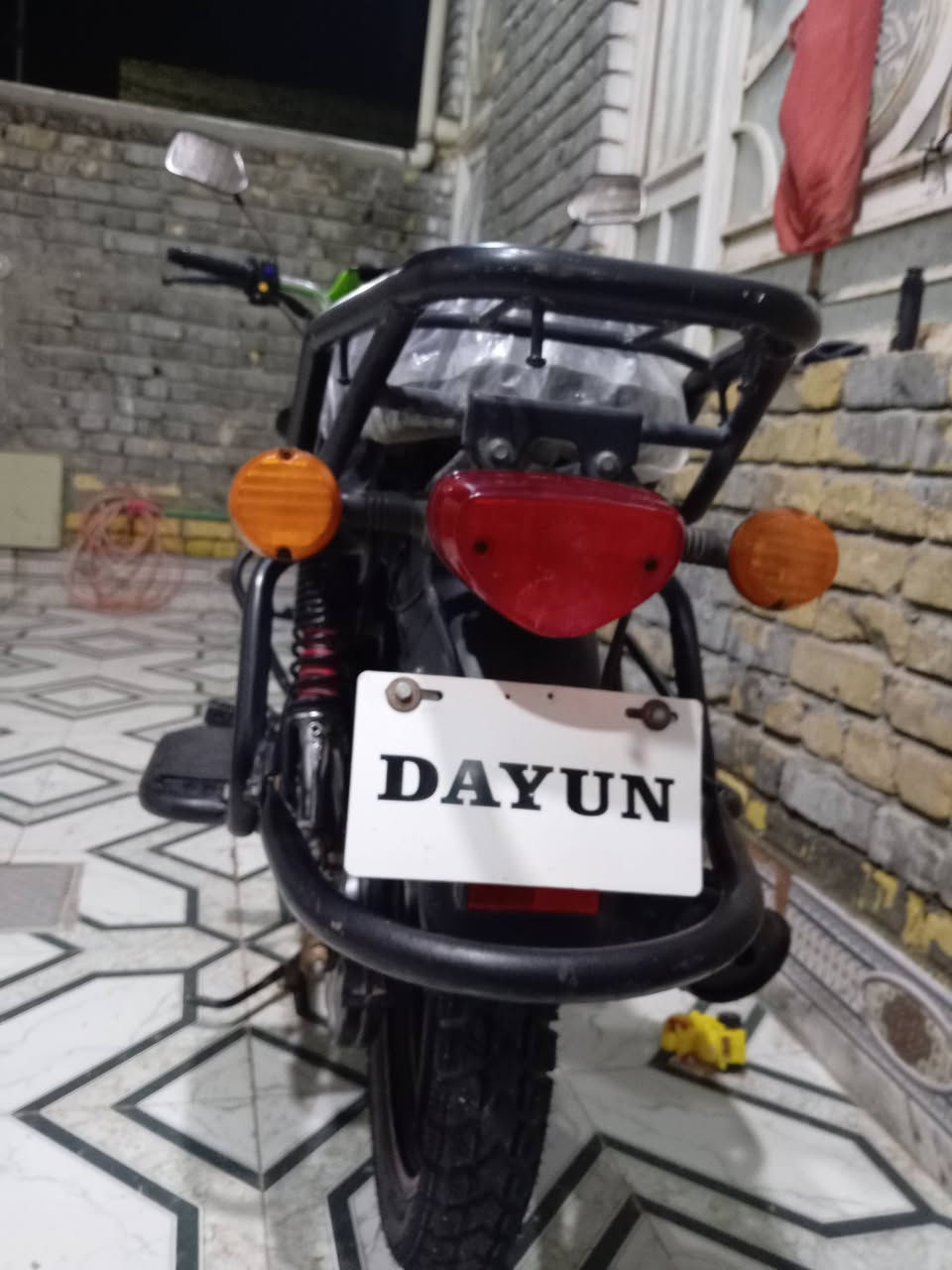 سلام عليكم دايوان البيع موديل 22 داخله بل 23 مكفوله كفاله عامه رقم وسنويه مكاني كوت السعر خاص
رقم الهاتف ***********
