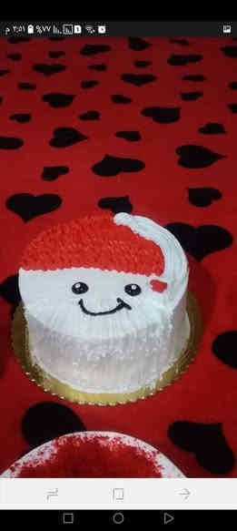 استقبلوا السنة الجديدة بطعم يفرح القلب 💕
✨ متوفر قوالب كيك خاصة برأس السنة ✨

🎂 الأسعار:

قالب كيك 10,000 دينار ➜ يكفي 5 أشخاص

قالب كيك 15,000 دينار ➜ يكفي 9 أشخاص

قالب كيك 20,000 دينار ➜ يكفي 13 شخص

🍓 الحشوات المتوفرة:

توفي وكريمة 🤎

فراولة وكريمة 🍓🤍
📞 للحجز:
راسلوا الصفحة أو اتصلوا: ***********

🚖 توصيل متوفر (حسب المسافة)
📍 التعاون – قرب محطة وقود الوزني
💳 الدفع نقدي أو زين كاش
 ✨🎂
