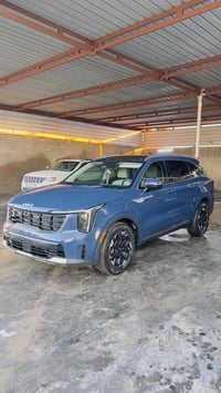 سورنتو S 2025 وارد امريكي اللون الجديد رقم الشاصي موجود بالمنشور فحص م...