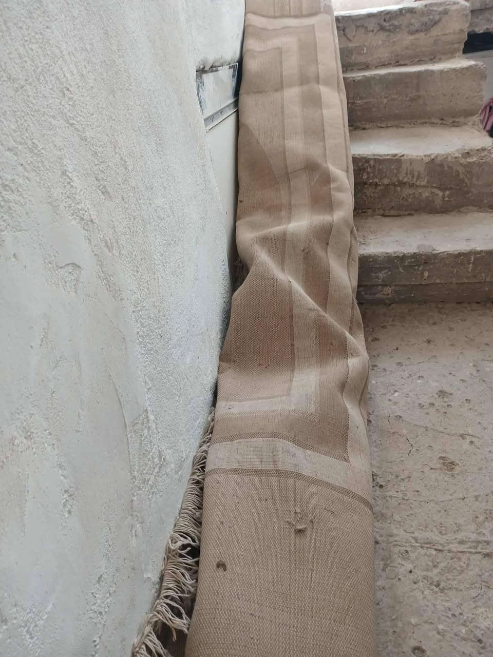 للبيع وللأستفسار رقمي
***********
