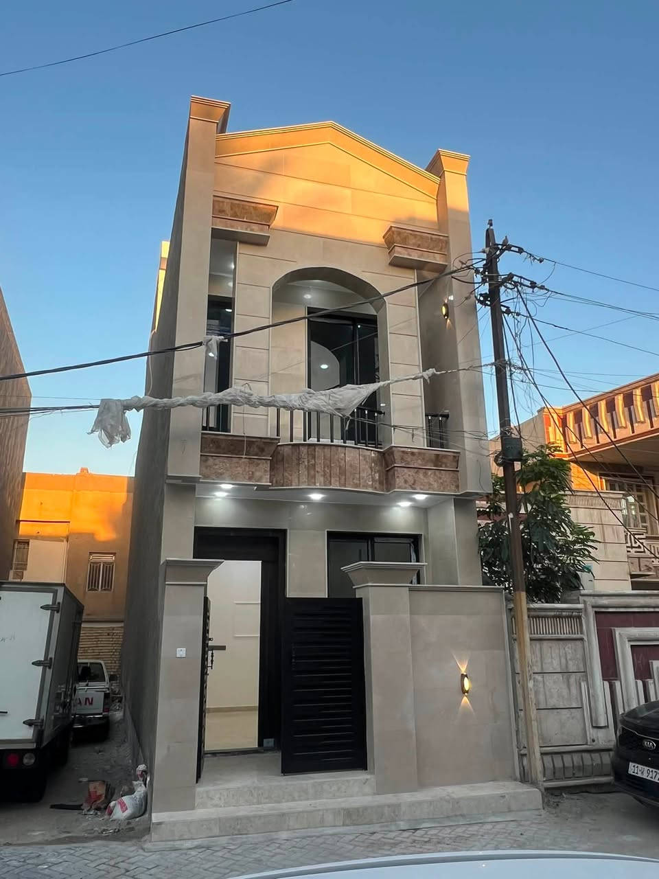 🔶 بيت  للبيع في منطقة الغدير محلة 702
◾◾◾◾◾◾◾◾◾◾◾◾◾◾◾◾

🔶المساحة 72 متر

🔶 واجهة 4 متر 

🔶 الطابق الاول : يتكون من ستقبال + مطبخ+حمام +منور +غرفة نوم

🔶 +الطابق الثاني : يتكون من 2غرف + حمام 

🔶  بيت جديد 

             ***********اتصال او مراسلة واتس

            *********** اتصال او مراسلة واتس

#نستقبل_طلبات_عروضكم_عقارات_بيع_شراء_ايجار
