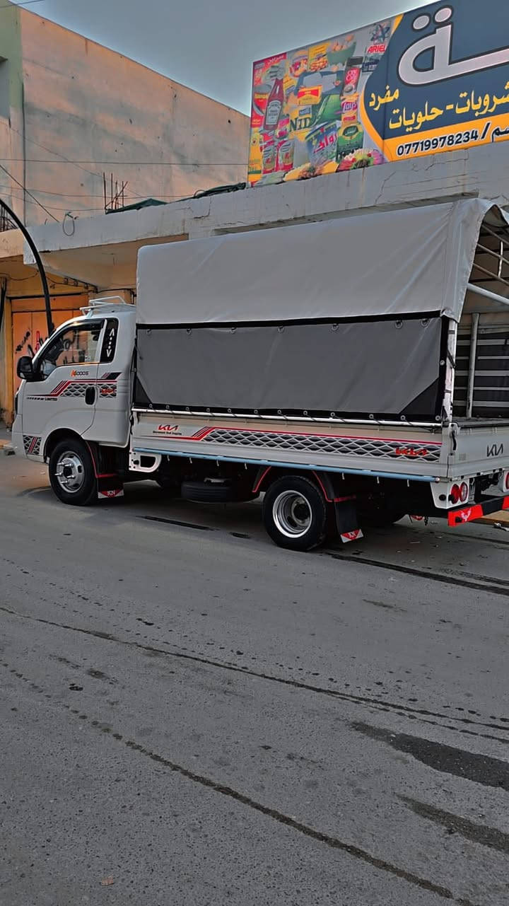 السلام عليكم
للبيع فقط بدون مراوس 
موديل 2022
محرك 4000
ماشيه 97 الف حقيقي 
كفاله عامه بدون صبغ وبدون بارد 
السياره استعمال شخصي وممتعوبه جديده 
مكان سياره ديالى بعقوبه 
للاستفسار  
السعر175 وبيها مجال
***********
ملاحظه سياره بدون جادر
