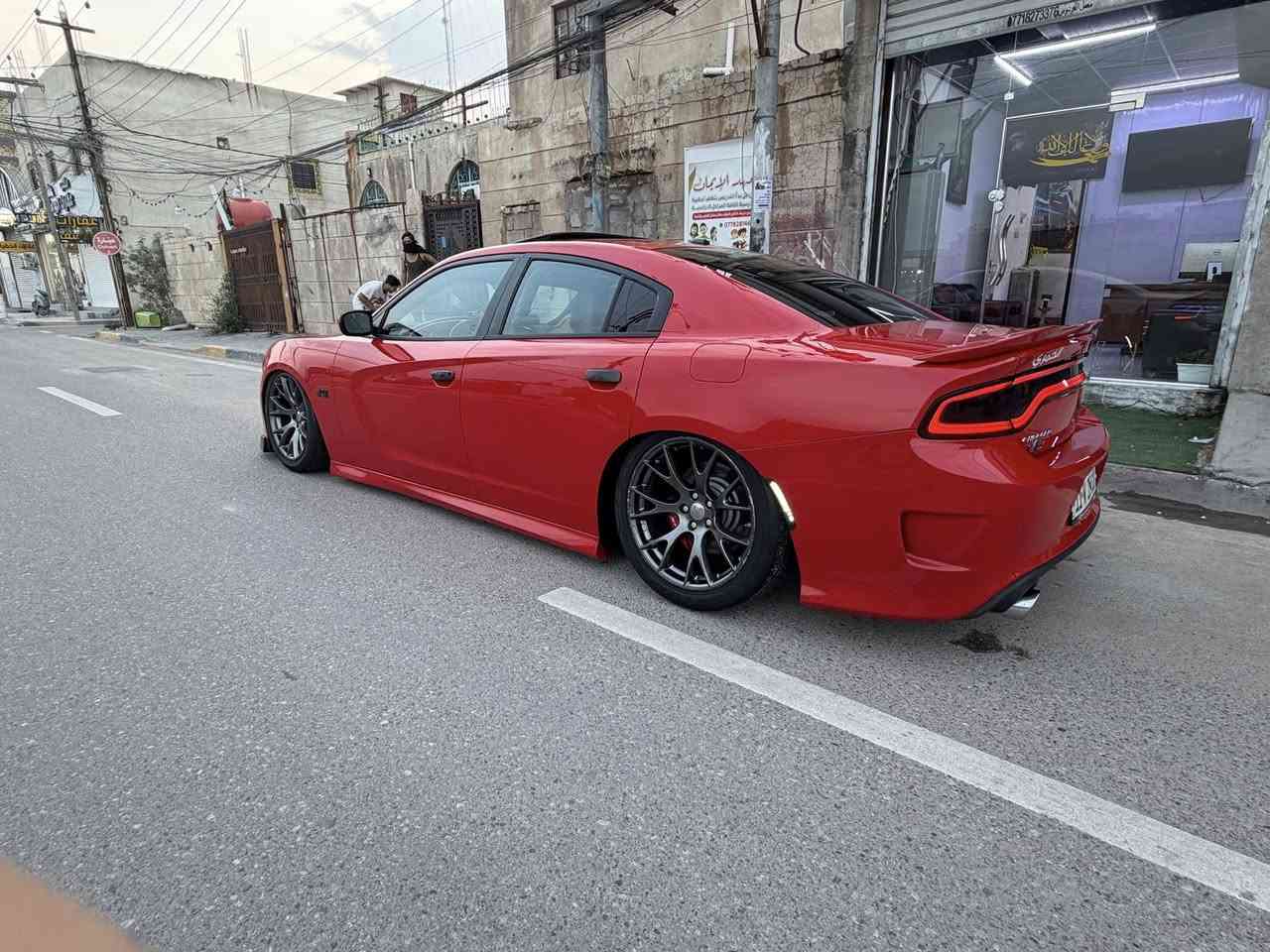 سلام عليكم 
جارجر للبيع موديل2015 SRT اصل خليجي
كفاله من صبغ وضربه فقط بارد 
عليها تغليف ببي اف
فول مواصفات 
رادار امامي  جانبي بل مري
كشن كنتار تدفىه تبريد
خزن ميموري ستيرن كهرباء فول الفول
هواي غراض عليها سياره
جوبلس اير لفت )
شوته
برمجه 
هدرزز
سياره جديده احله من صور
للتواصل ***********
0770745838
