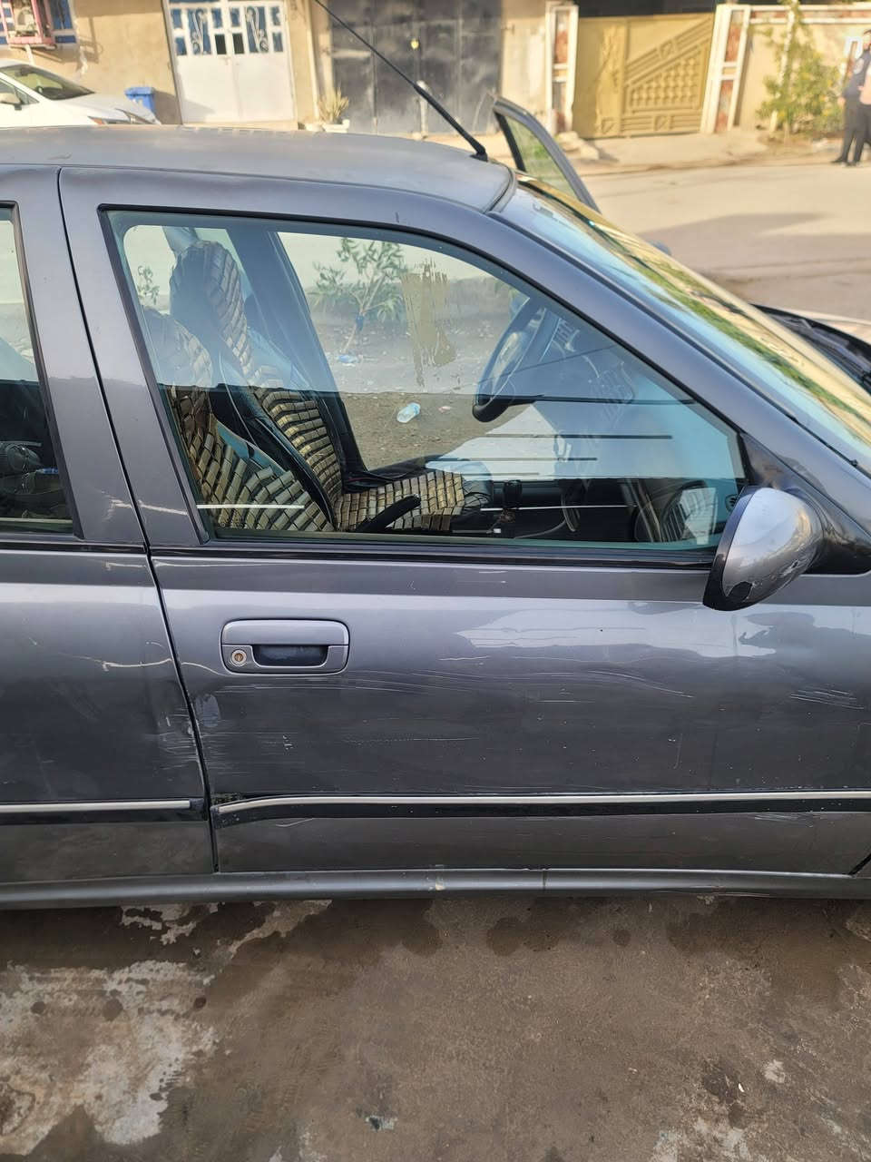 يالله _ للبيع بيجو 406 فرنسي صدامي بغداد تحويل ثاني يوم تسلم جاهز عليها ادامه كامله محرك كلش نظيف اخو الجديد _ كلج داخلي وخارجي جديد _ باتري جديد _ تخم تاير جديد _ منظومه بانزين جدد _ تبريد شغال يحتاج بس كارت ب35 الف كهربائيات كلها مضبوطه _ صدر 80 % جيد _ سيارة بدون ضربه فقط جراد وتبديل بنيد _السعر 35 ورقه وبيها شي بسيط _ عنواني بغداد كميرة قرب جزيرة بغداد السياحيه _ ***********
