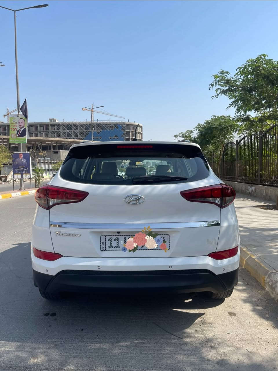 للبيع توسان موديل ٢٠١٨ خليجي 

مكينه ٢٠٠٠ دوش 

ماشية 74.500

السيارة مكفولة من الصبغ والتبديل 

صور سونار مرفق مع المنشور 

مواصفات ف
مقاعد جلد - كامره وشاشة - حساسات خلفية - بانوراما 

السيارة باسمي تحويل مباشر 

***********
