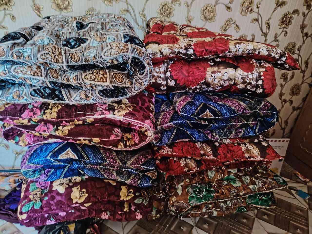 جودليات للبيع سعر الزوج 25 الطول مترين ونص
***********
نجف
