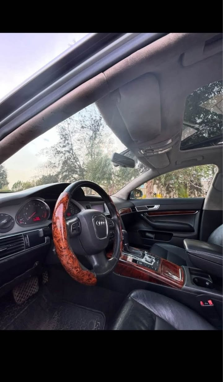 بسم الله ما شاءالله حبيبتي للبيع (دودو)💕

  اودي A6 موديل 2007 لون شمباني مميز فُل كامل أعلى صِنف ؛   
الفحص : امامي جيد  
الخلفي قصعات 
ممشى قليل جداً 200 ألف فقط !! 

الإضافات :
-فتحة كريستال 7 حركات .
-جير اوتوماتيك تب ترونيك .
-نظام رياضي S + شيفترات خلف الطارة (+,-).
مري ضب كهرباء مدفئة 
-كراسي جِلد كهرباء + مدفئة .
-تحكم طارة + مثبت سرعه .
-حساسات اماميه + خلفيه للأِصطفاف .
-مكيّف LIMITED مفصول يعمل بكفاءة .
-تدعم CD CHANGER جهاز Audi كآمل أصلي .
-نظام مانع انزلاق + نظام ABS .
-شاشة AUDI الأصليه + تحكم ماوس .
-اضوية زينون + LED أصلي .
-كشافات ضَباب .
-ستارة خَلفي كهربائي .
-زجاج ملوَّن أصلي + ستائر خلفيه أصليه .
-شاشة وسط للتحكم بكآمل السيارة ، وتظهر جميع الاعطال والمعلومات والتفاصيل...
ماتور 2000 تيربو  تمشي داخلي 180 خارجي 250
ترخيص 150  دينار مع تامين

السعر :6.250

           والعديد من المواصفآت ...

للاستفسار : 0796501214


**إذا كنت صاحب هذا الإعلان وتريد حذفه لأي سبب، رجاءا أرسل رسالة إلى الدعم الفني**