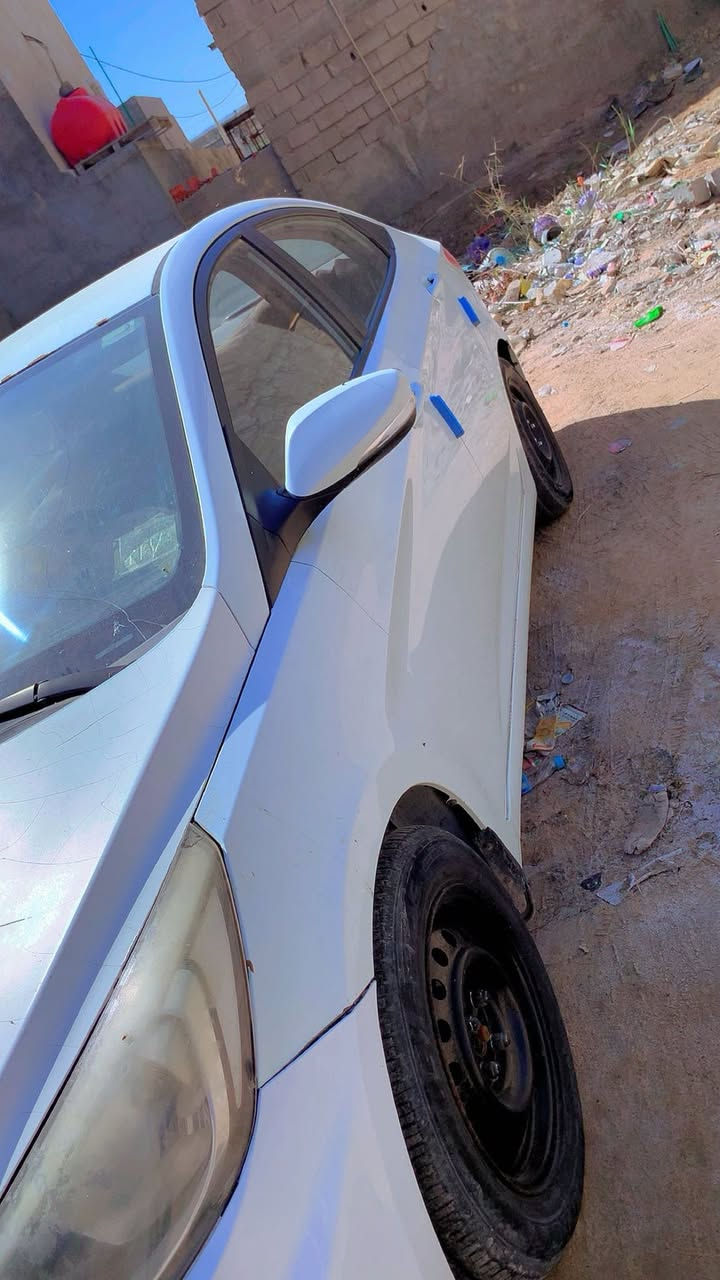 اكسنت مديل 16 وارد خليجي
بدون ضربه كلة بلاد 

رقم معوقين ناصرية المعوق ميت 

بيها ماطور ستيرن واكف وعلامة abs طالعه 

محرك 1400

السعر 65$وبيها مجال 

العنوان بصرة ابو الخصيب شارع القصور 

‭٠٧٧٣ ٠٣٥ ٢٥٥٣‬
