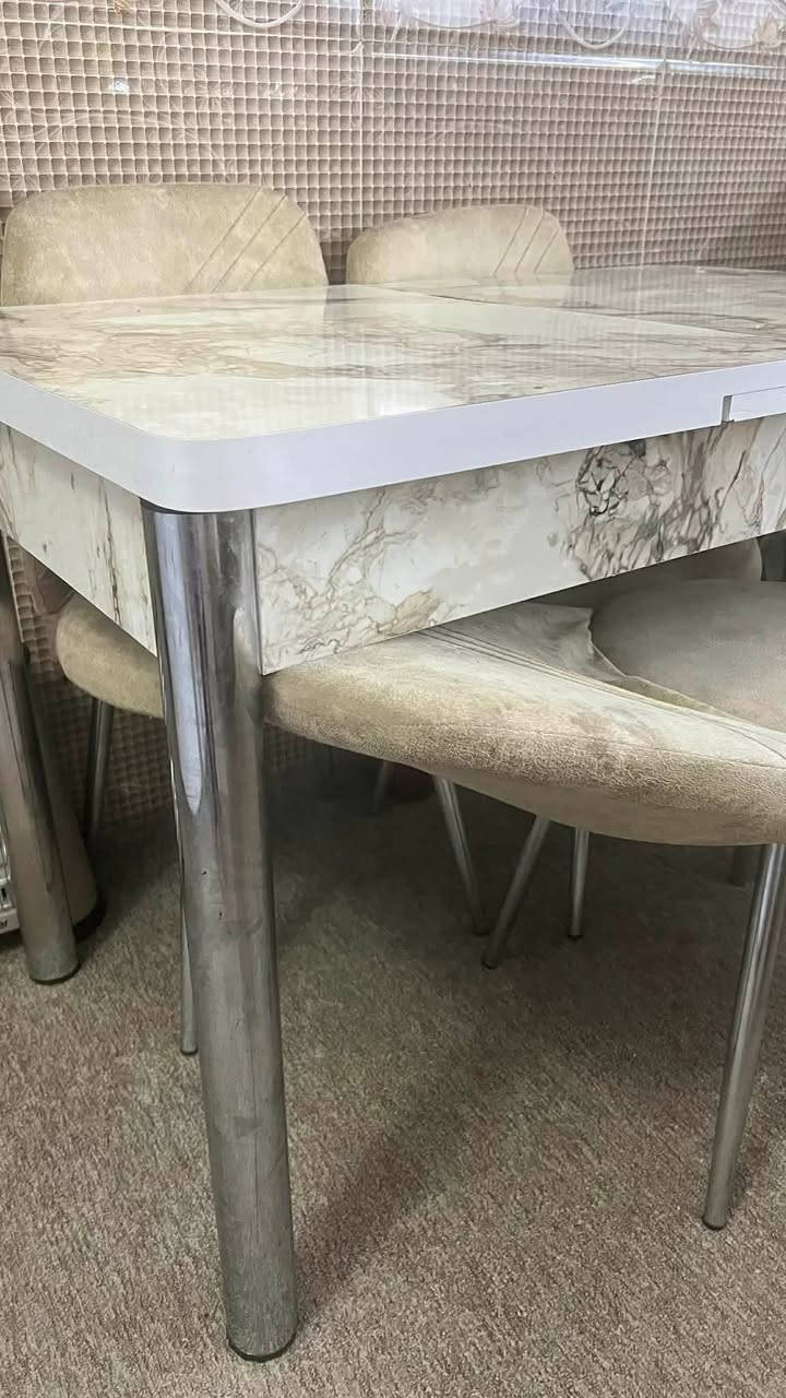 ميز طعام وياه ٣ كراسي بس طاك لحيمهن الي يريده وحده بدون كراسي الميز نضيف ما بي ضرر


**إذا كنت صاحب هذا الإعلان وتريد حذفه لأي سبب، رجاءا أرسل رسالة إلى الدعم الفني**